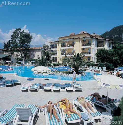 Starlight Hotel 8